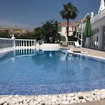 R02 Luxury Apartment In Villa With Pool And Garden